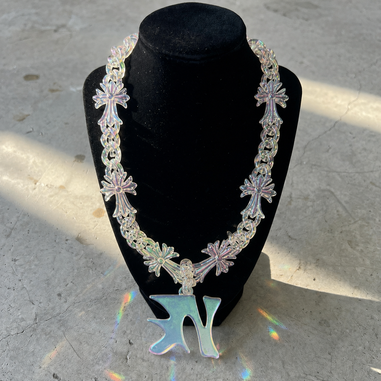 Nocon "N" Iridescent Chain